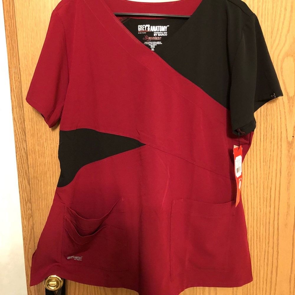Greys anatomy scrub top